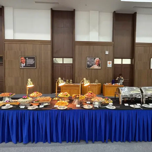 Alternative view of Menu Buffet 04