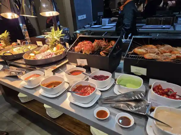 Bảng báo giá tiệc cưới buffet mới nhất 2025 tại Vua Tiệc Catering